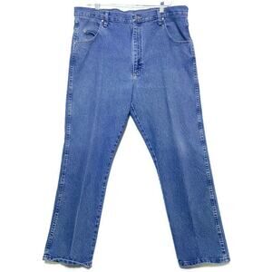 Wrangler Blue Jeans Men's Size 38 x 30 Blue Straight Leg Denim
